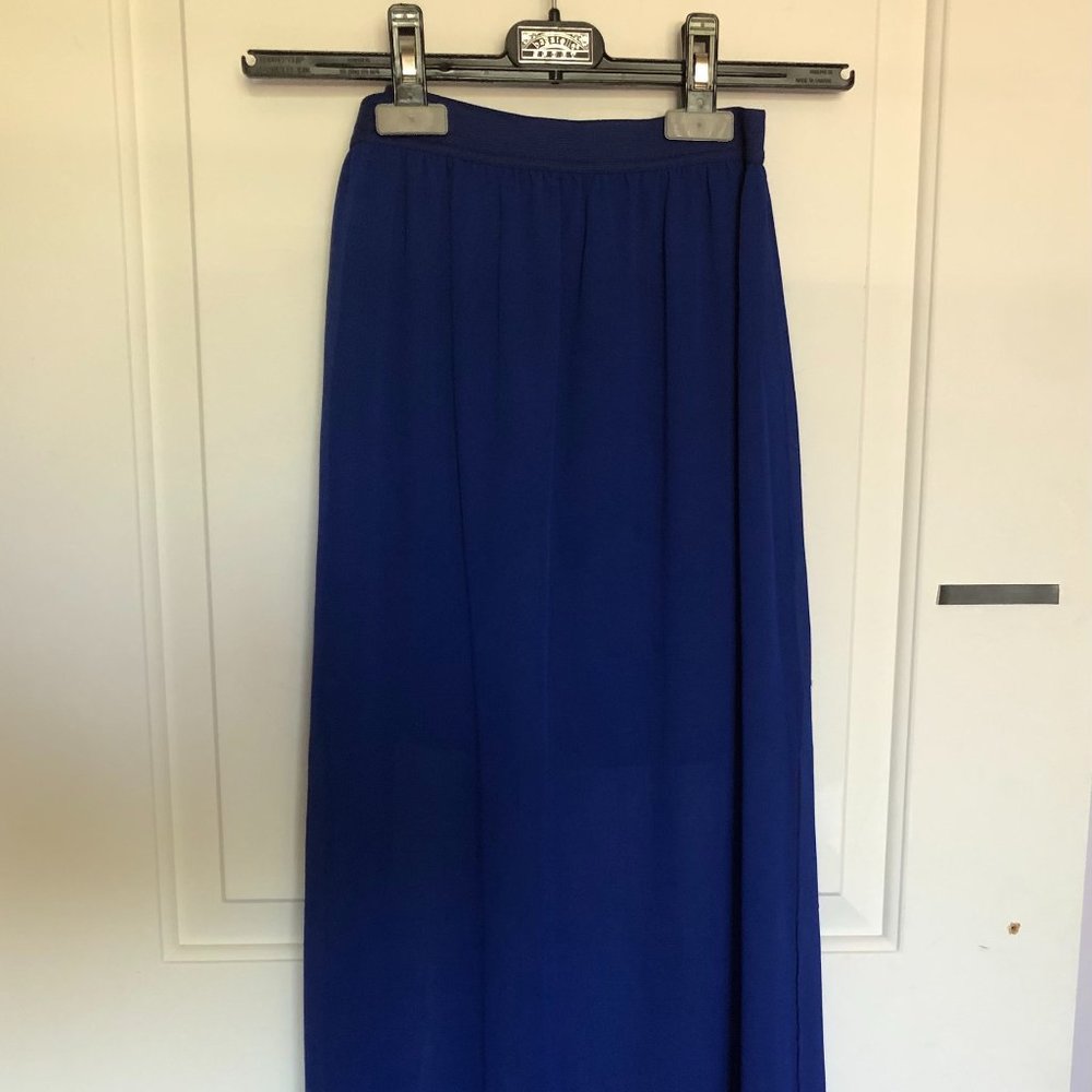 Blue flowy long skirt